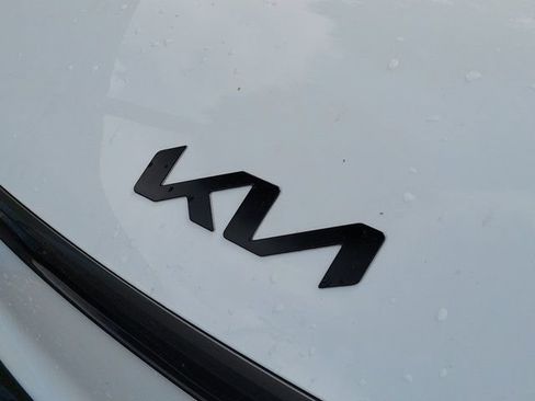 Used 2024 Kia EV9 GT-Line AWD/4WD image 4