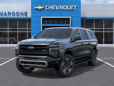 New 2026 Chevrolet Suburban Z71 image 6