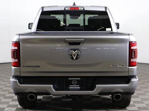 Used 2022 RAM 1500 Laramie w/ Sport Appearance Package image 13
