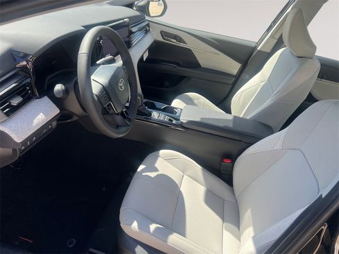 New 2026 Toyota Camry XLE image 9