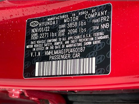 Used 2023 Hyundai Elantra SEL FWD image 29