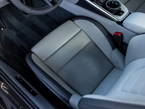 Certified 2025 Porsche 911 Carrera GTS image 25