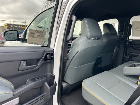 New 2026 Toyota 4Runner Trailhunter image 11