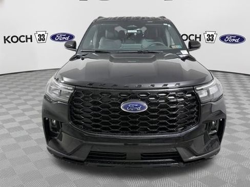 New 2026 Ford Explorer ST-Line w/ ST-Line Street Pack image 2