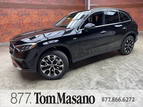 New 2025 Mercedes-Benz GLC 350e 4MATIC image 1