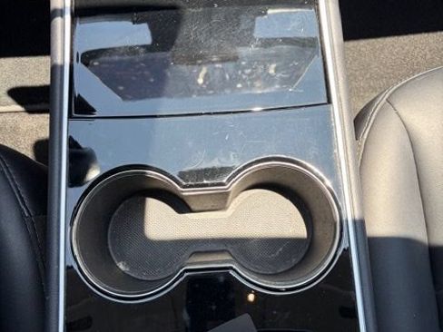 Used 2018 Tesla Model 3 Mid Range RWD image 24