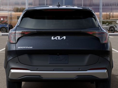 New 2026 Kia Sportage EX FWD image 34