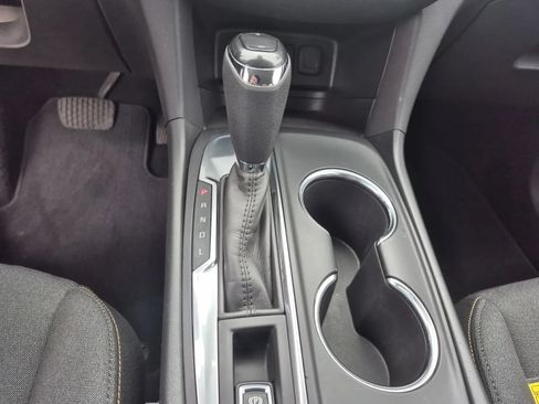 Used 2020 Chevrolet Equinox LT FWD image 27