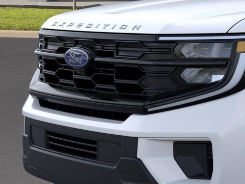 New 2025 Ford Expedition Max Active image 17
