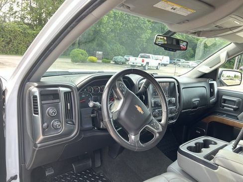 Used 2016 Chevrolet Silverado 1500 LTZ w/ LTZ Plus Package AWD/4WD image 10