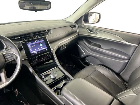 Used 2021 Jeep Grand Cherokee L Limited image 22