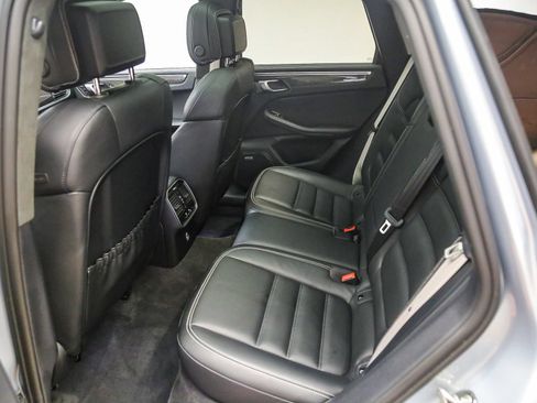 Certified 2023 Porsche Macan GTS AWD/4WD image 23