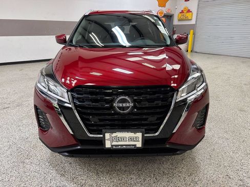 Used 2023 Nissan Kicks SV FWD image 12