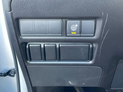 Used 2024 Nissan Armada SV image 31