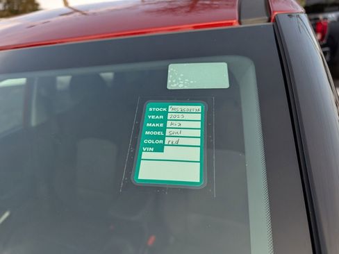 Used 2023 Kia Soul LX w/ LX Technology Package image 27