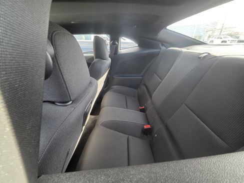 Used 2015 Chevrolet Camaro LT w/ 1LT Preferred Package image 7