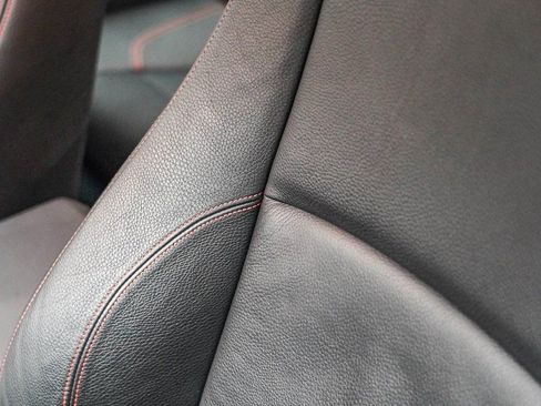 Used 2011 BMW 1 Series M image 28