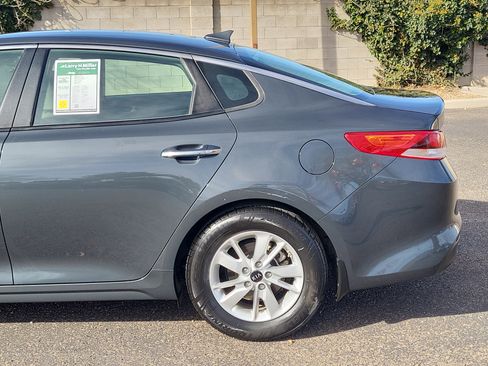 Used 2016 Kia Optima LX w/ Paint Protection Film Package image 4