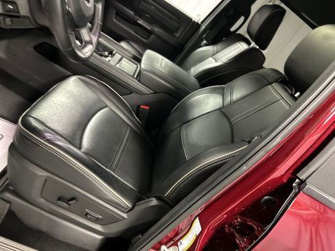 Used 2024 RAM 2500 Limited image 12