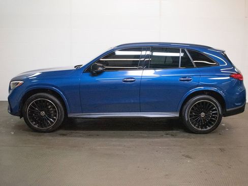 Used 2023 Mercedes-Benz GLC 300 4MATIC image 7