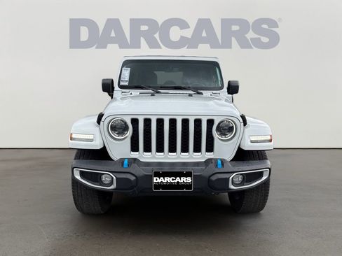 Used 2023 Jeep Wrangler Unlimited Sahara AWD/4WD image 2