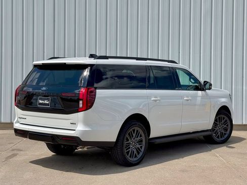 New 2026 Ford Expedition Max Platinum w/ Stealth Appearance Package AWD/4WD image 6