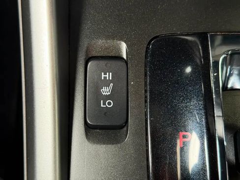 Used 2014 Honda Accord EX-L image 33