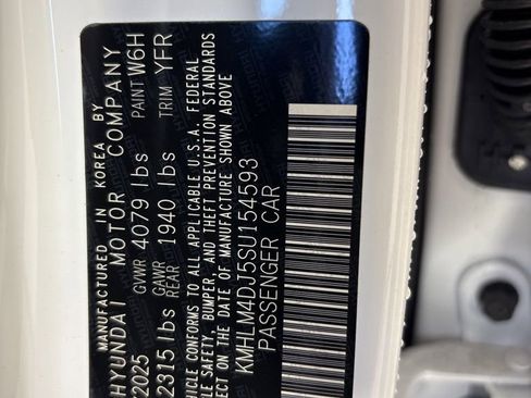 New 2025 Hyundai Elantra Hybrid FWD image 10