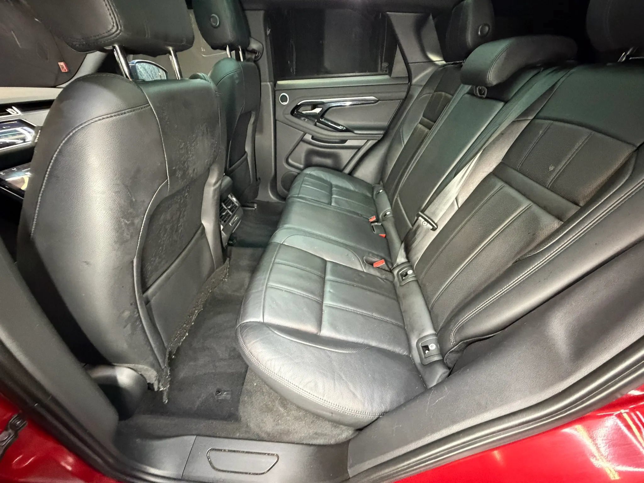 Used 2020 Land Rover Range Rover Evoque SE AWD/4WD image 27