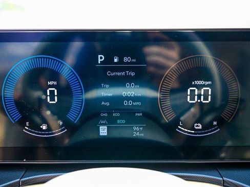 New 2026 Hyundai Santa Fe SE image 9