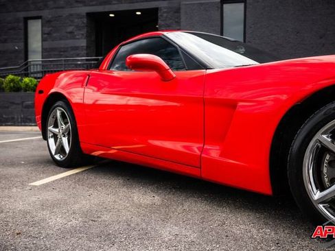 Used 2013 Chevrolet Corvette Coupe w/ 3LT Preferred Equipment Group RWD image 29