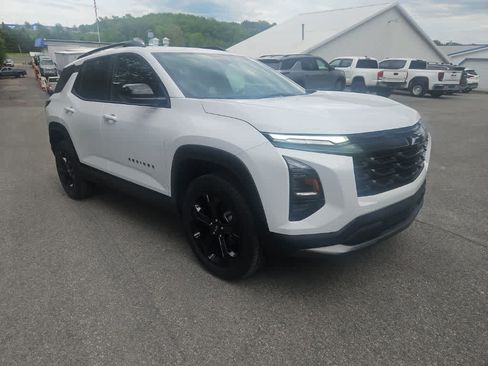 Used 2026 Chevrolet Equinox LT w/ Midnight Edition FWD image 7