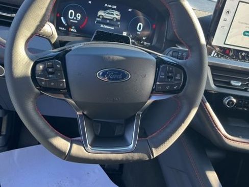 New 2026 Ford Explorer ST-Line w/ ST-Line Street Pack AWD/4WD image 16