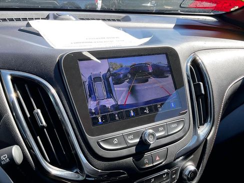 Certified 2023 Chevrolet Equinox RS w/ RS Leather Package image 21