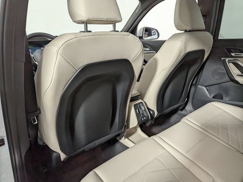 Used 2025 BMW X1 xDrive28i w/ Technology Package AWD/4WD image 47