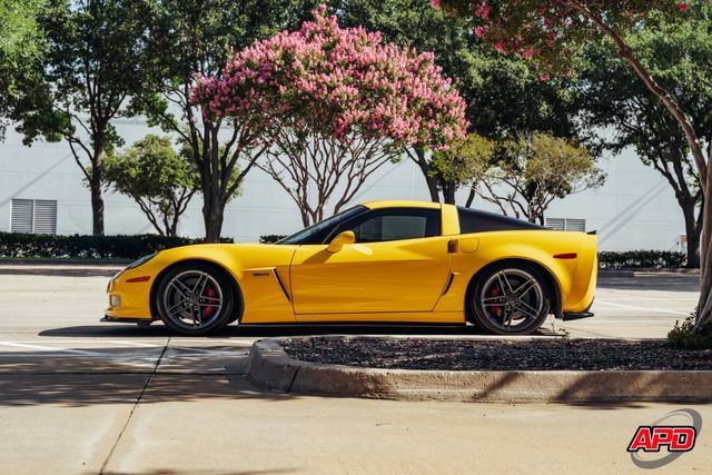 Used 2008 Chevrolet Corvette Z06 w/ Preferred Equipment Group RWD image 10