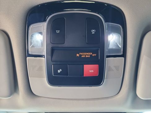 Used 2025 Hyundai Tucson SEL FWD image 35