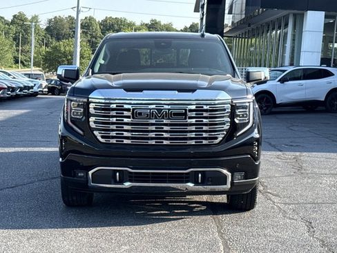 New 2026 GMC Sierra 1500 Denali w/ Denali Reserve Package AWD/4WD image 14