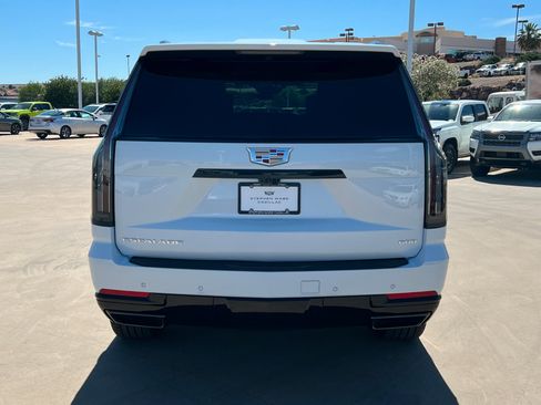New 2026 Cadillac Escalade Sport w/ Touring Package AWD/4WD image 5