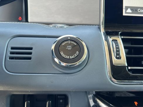 Used 2019 Lincoln Navigator L Black Label w/ Cargo Package image 24