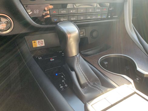 Certified 2022 Lexus RX 350L Premium image 26