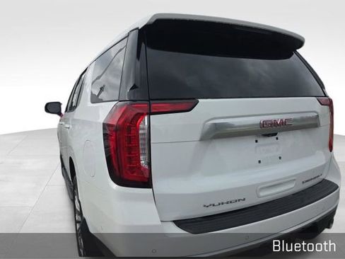 Used 2024 GMC Yukon Denali w/ Advanced Technology Package image 6