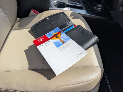 Used 2019 Toyota 4Runner SR5 Premium image 35