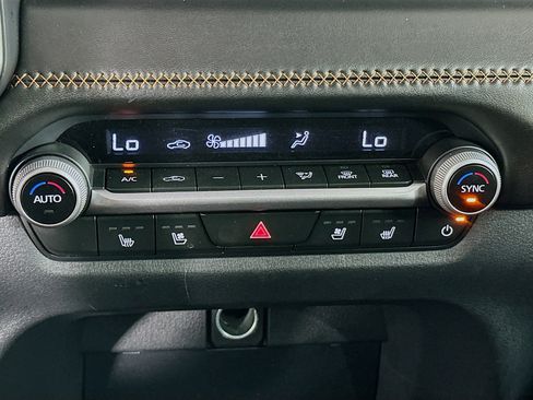 Used 2026 MAZDA CX-50 AWD 2.5 S w/ Premium Package image 24