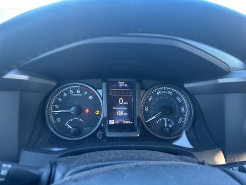 Used 2023 Toyota Tacoma TRD Sport image 25