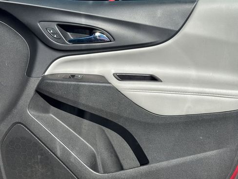 Used 2020 Chevrolet Equinox Premier FWD image 14