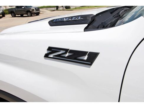 Used 2024 Chevrolet Silverado 2500 LTZ w/ LTZ Plus Package AWD/4WD image 10