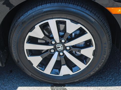 Used 2026 Honda Odyssey EX-L image 11
