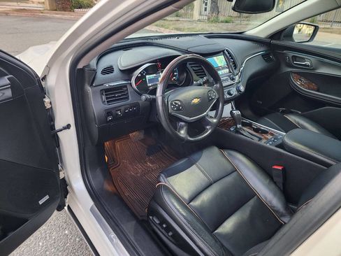 Used 2014 Chevrolet Impala LTZ image 27