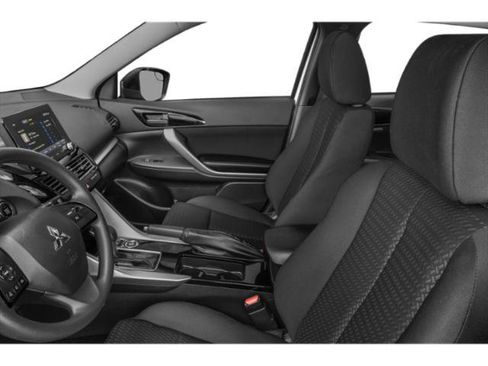 Used 2024 Mitsubishi Eclipse Cross Black Edition image 11